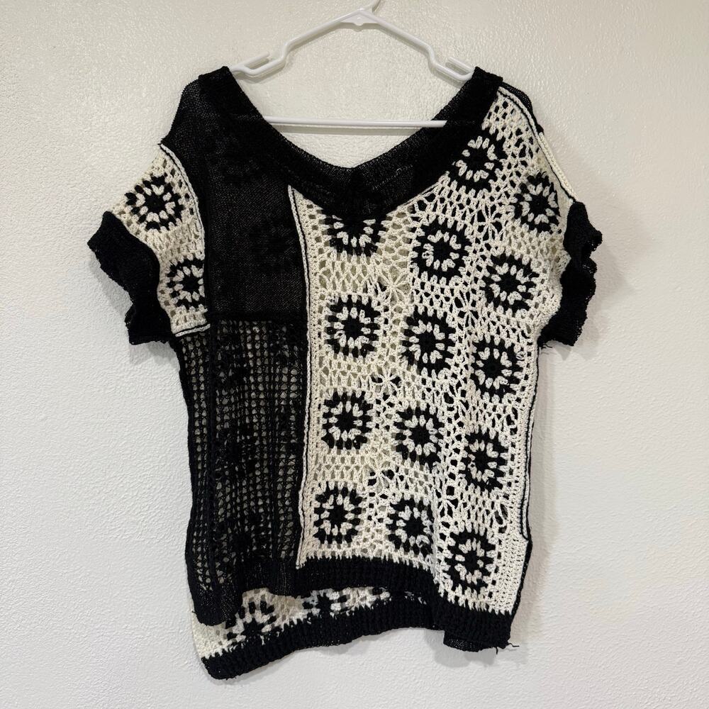 POL Black White Patchwork Crochet Macrame Knit V … - image 2